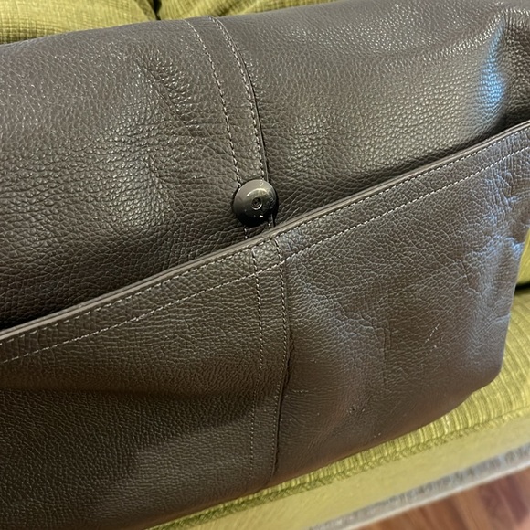 Coach “Camden” Pebbled Leather Unisex Messenger Bag - Picture 7 of 16